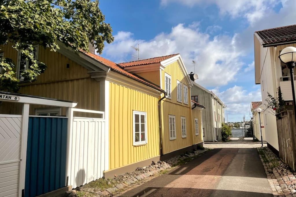 Västervik Central Laegenhet I 1700-Talshus מראה חיצוני תמונה