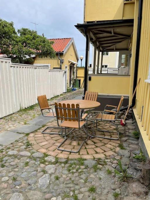 Västervik Central Laegenhet I 1700-Talshus מראה חיצוני תמונה